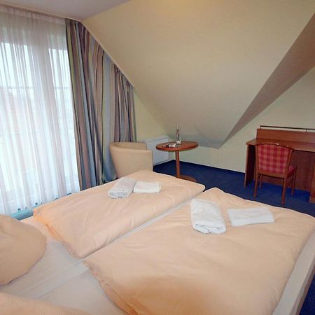 Haus Weida Hotell Breege Exteriör bild