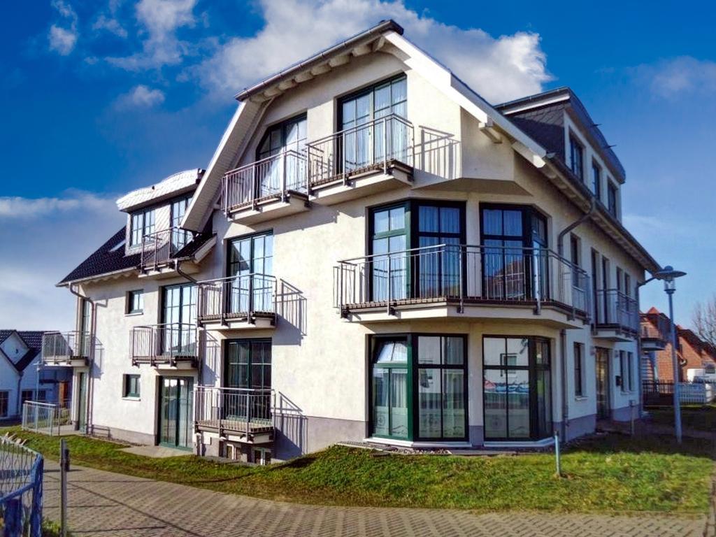 Haus Weida Hotell Breege Exteriör bild