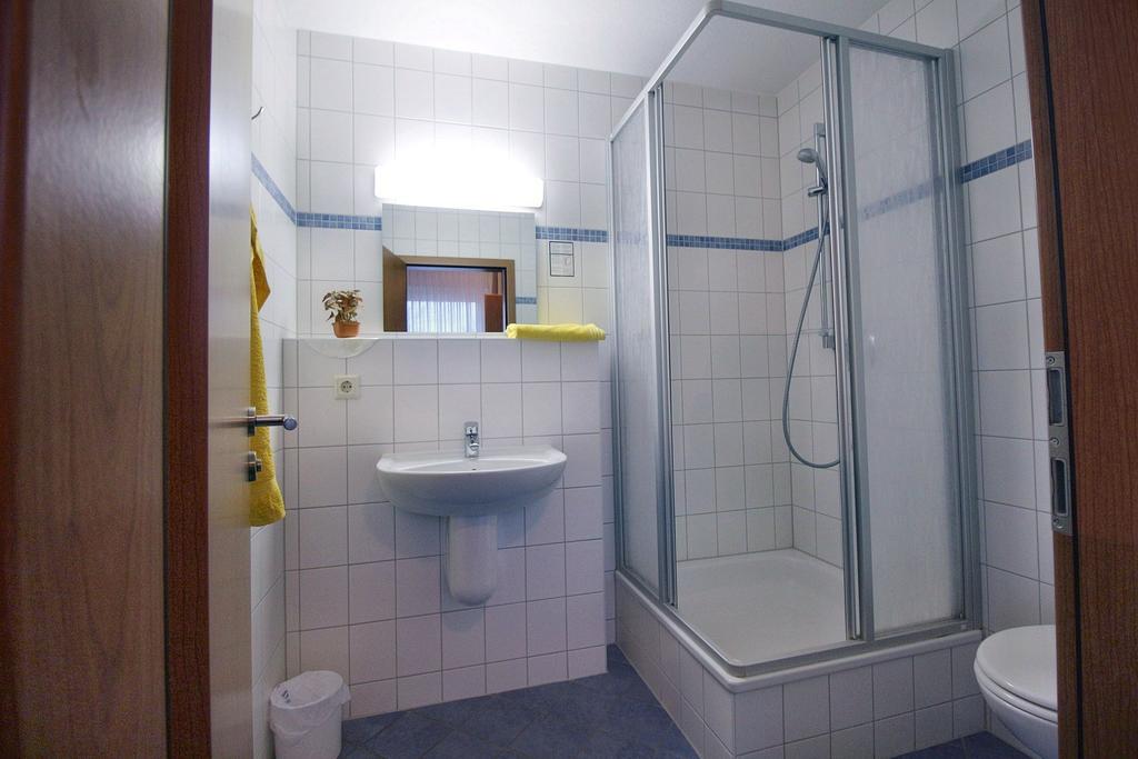 Haus Weida Hotell Breege Rum bild