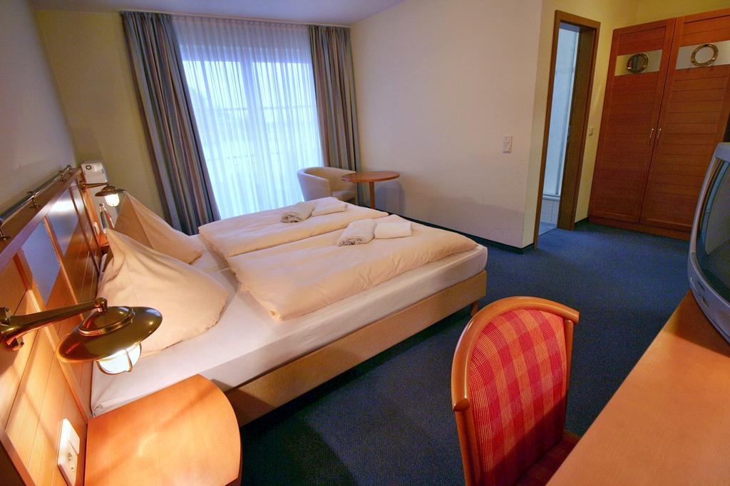 Haus Weida Hotell Breege Rum bild