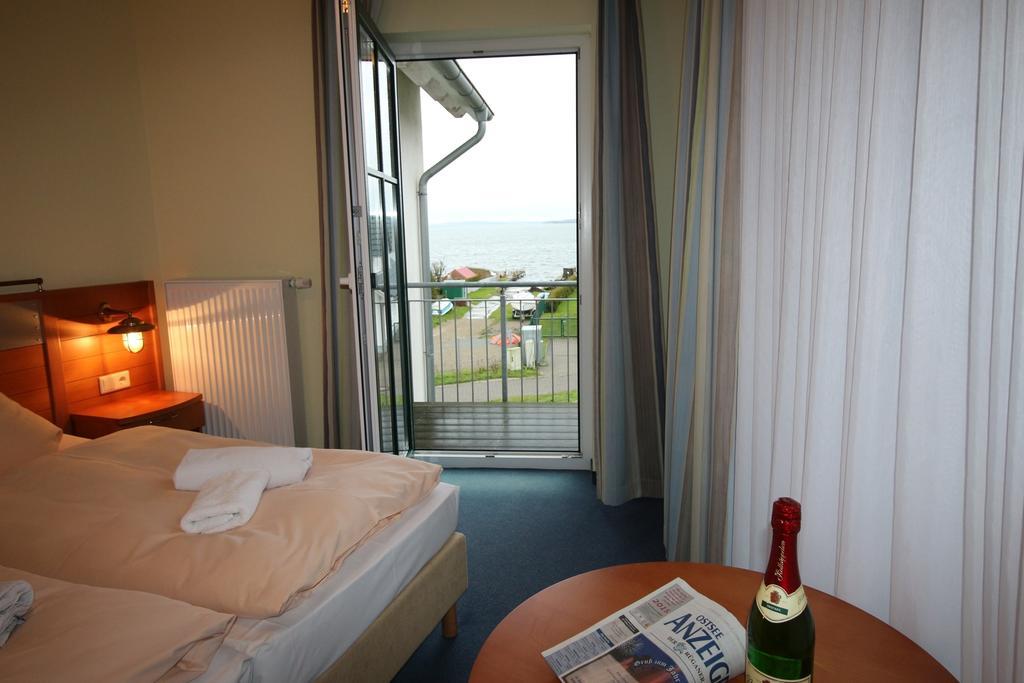 Haus Weida Hotell Breege Rum bild