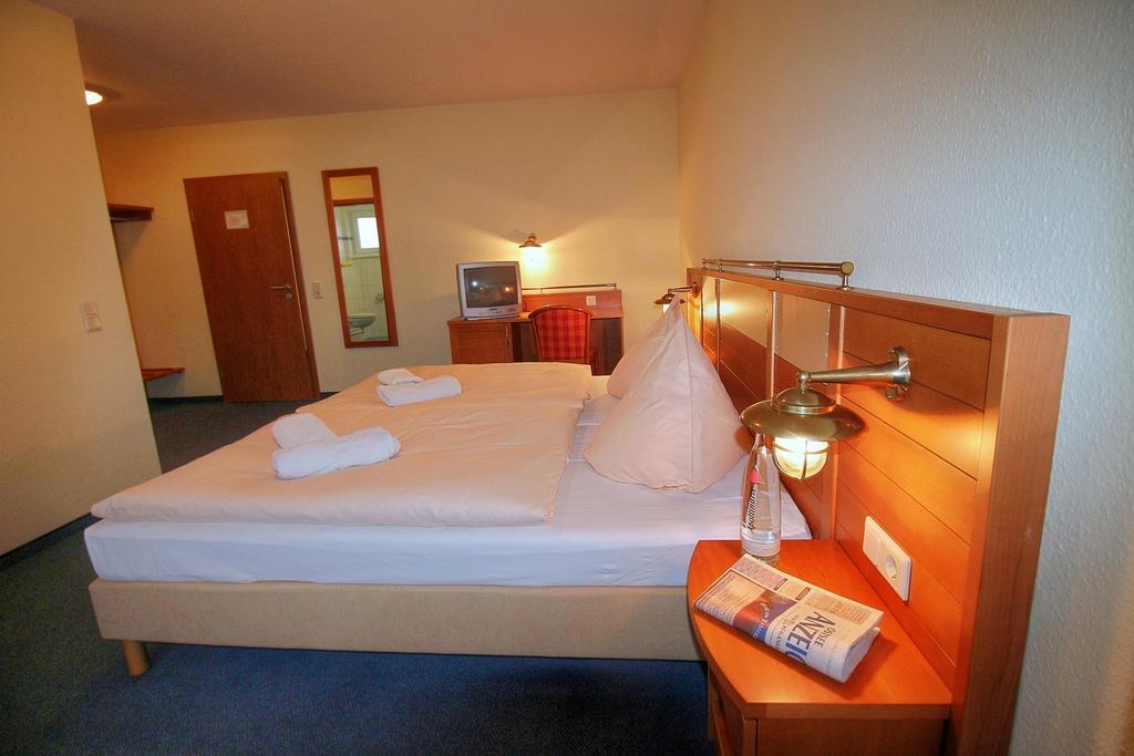 Haus Weida Hotell Breege Rum bild